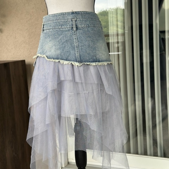 NWOT Chic Denim and Gray Layered Midi Skirt - Picture 5 of 12